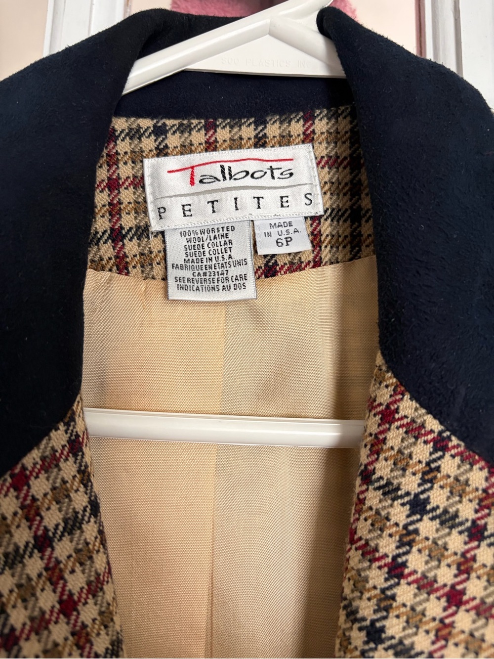 Talbots Petite Houndstooth Tweed Blazer in Beige, Red and Black - Picture 3 of 5